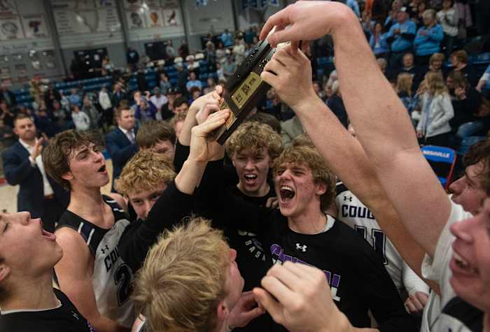 Breese Central vs Breese Mater Dei Illinois boys basketball February 23 2023 Paul Halfacre 15660